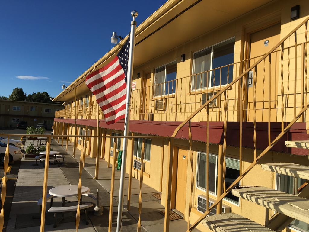 Travel Inn Sunnyside Екстериор снимка