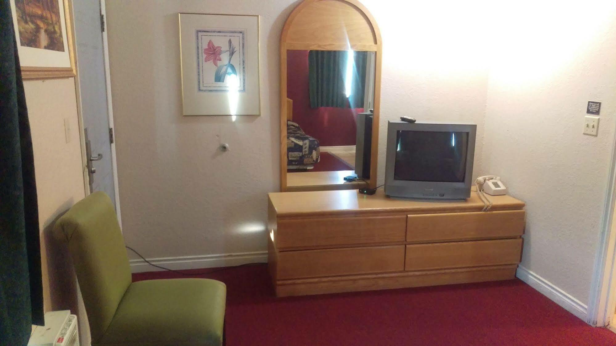 Travel Inn Sunnyside Екстериор снимка