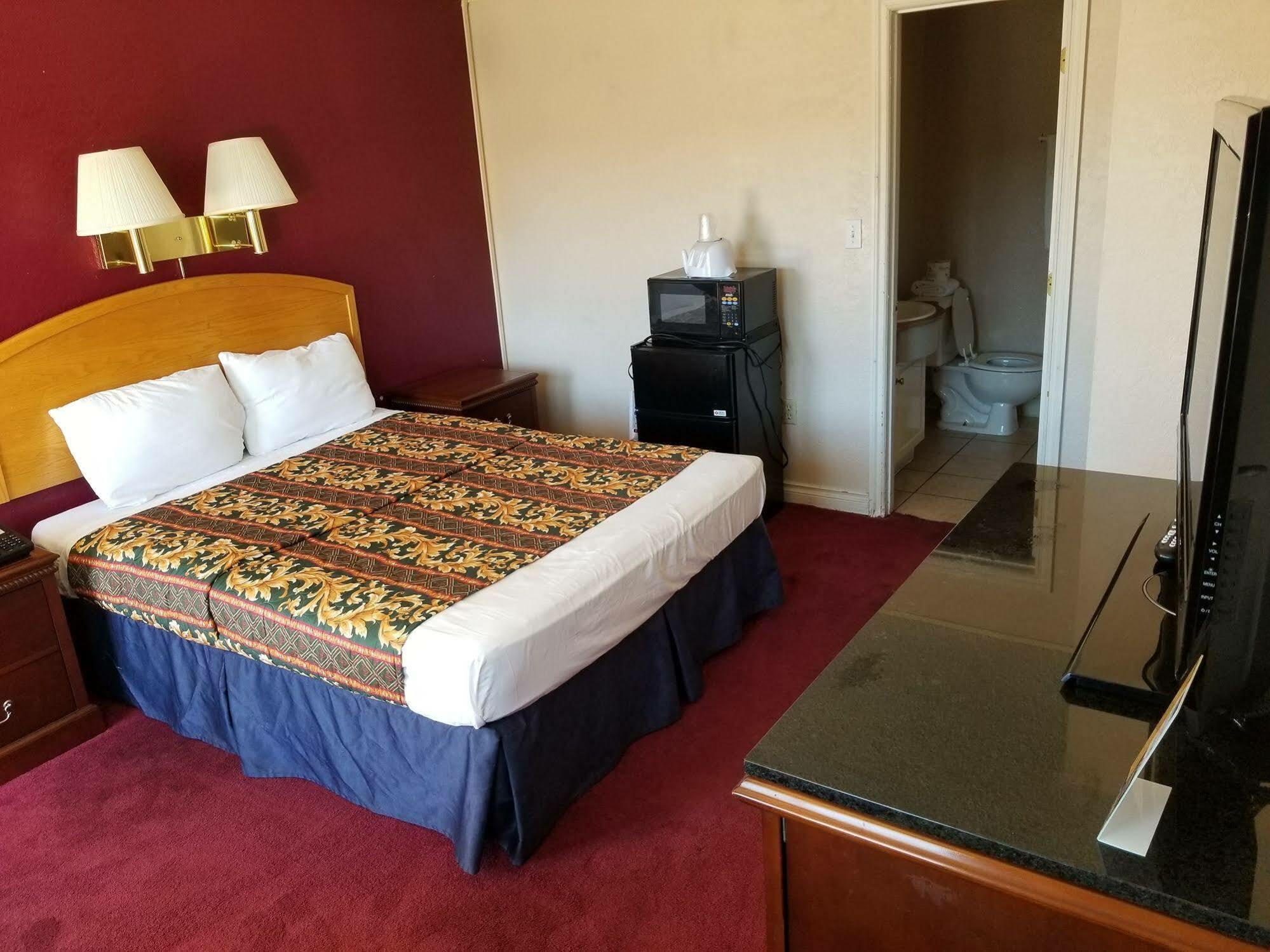 Travel Inn Sunnyside Екстериор снимка